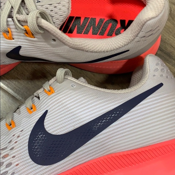 NIKE AIR ZOOM PEGASUS 34 - Picture 15 of 16